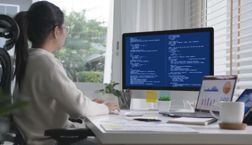 双清区企业数字化解决方案:机器学习赋能商业模式升级的核心路径